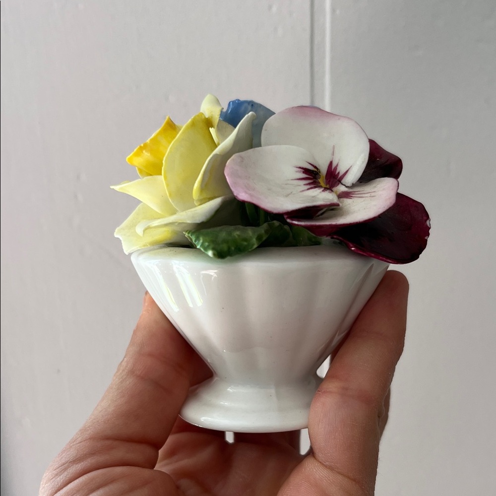 Radnor Staffordshire England Handmade Bone China Floral Decor